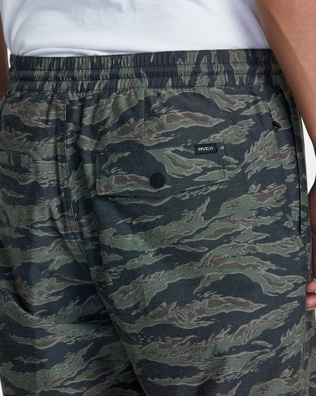 ALL TIME HEMP HYBRID 19" SHORTS