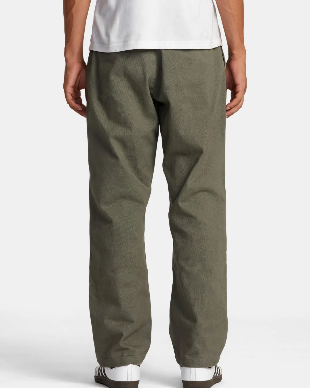 AMERICANA CHINOS