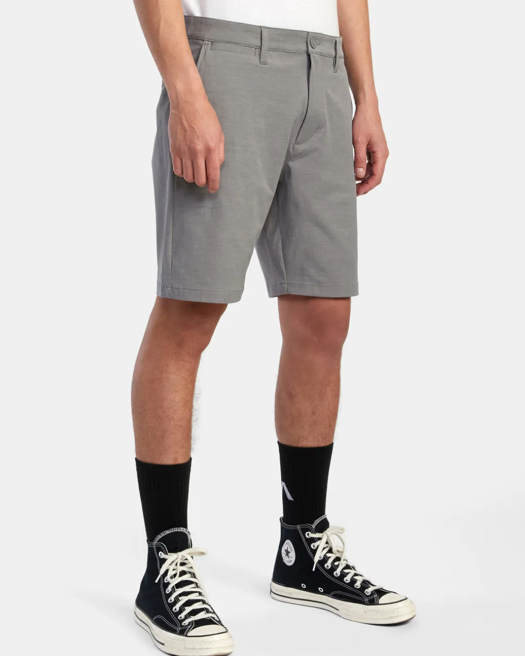 BACK IN HYBRID 19" SHORTS