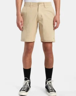 BACK IN HYBRID 19" SHORTS