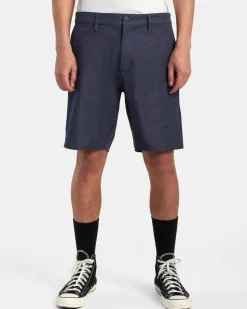 BACK IN HYBRID 19" SHORTS