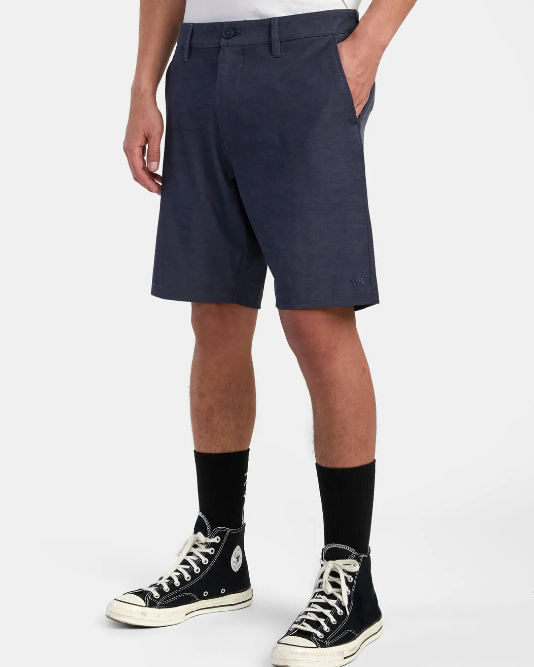 BACK IN HYBRID 19" SHORTS