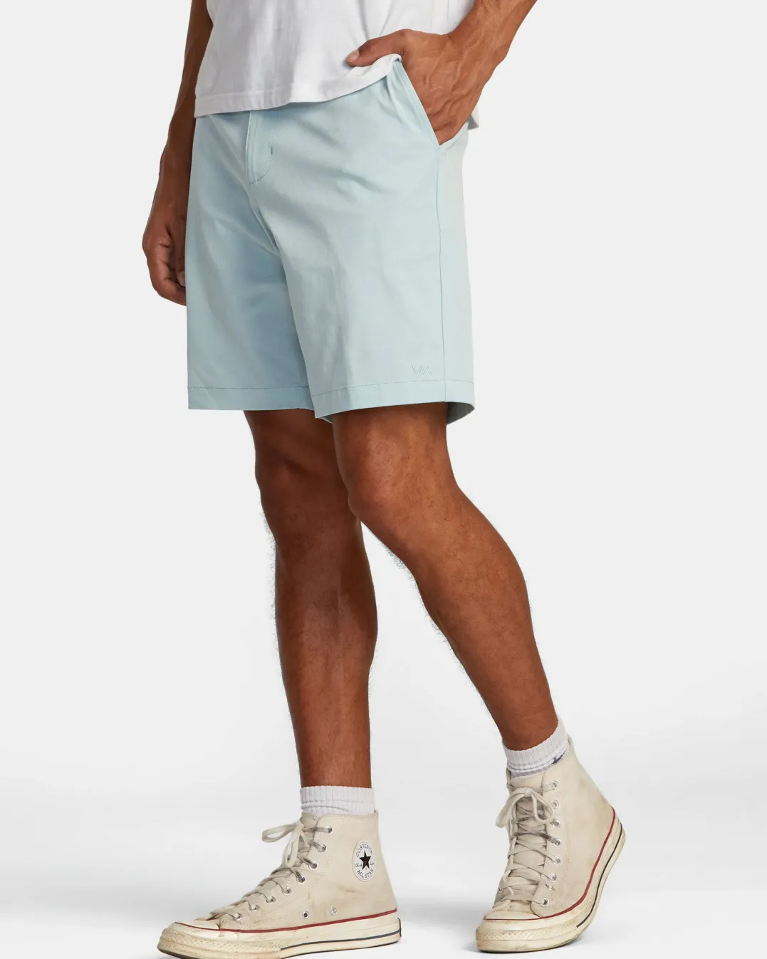 BACK IN HYBRID 19" SHORTS