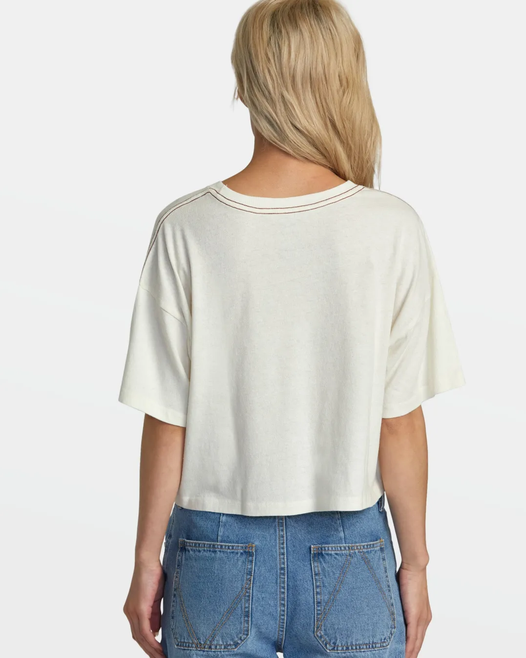 BOYFRIEND CROPPED TEE