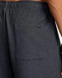 C-ABLE WAFFLE KNIT SHORTS