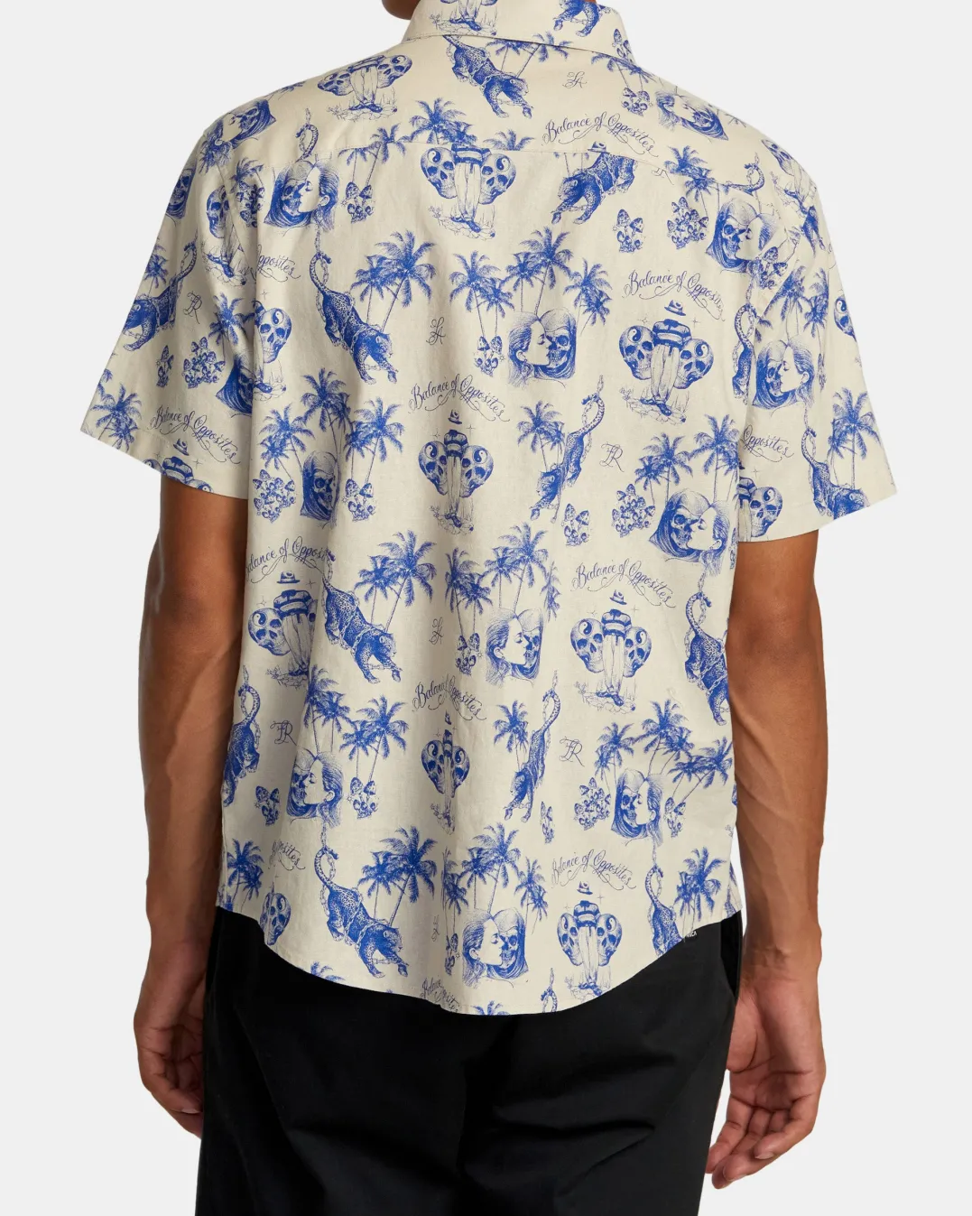 CHEFS KISS SHORT SLEEVE SHIRT