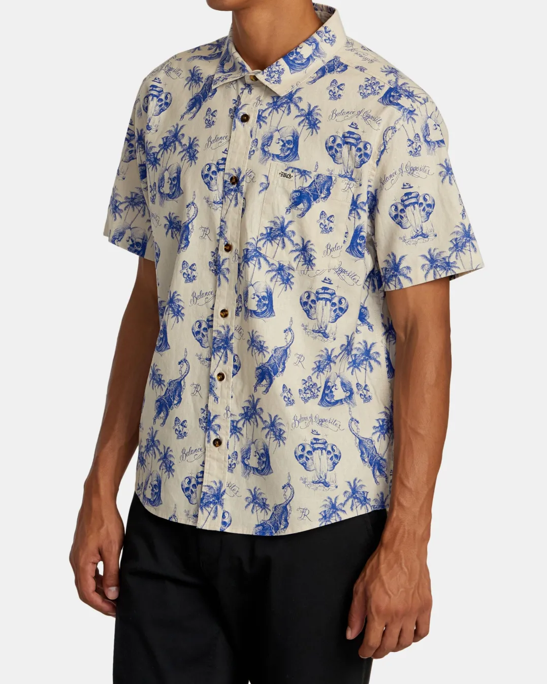 CHEFS KISS SHORT SLEEVE SHIRT