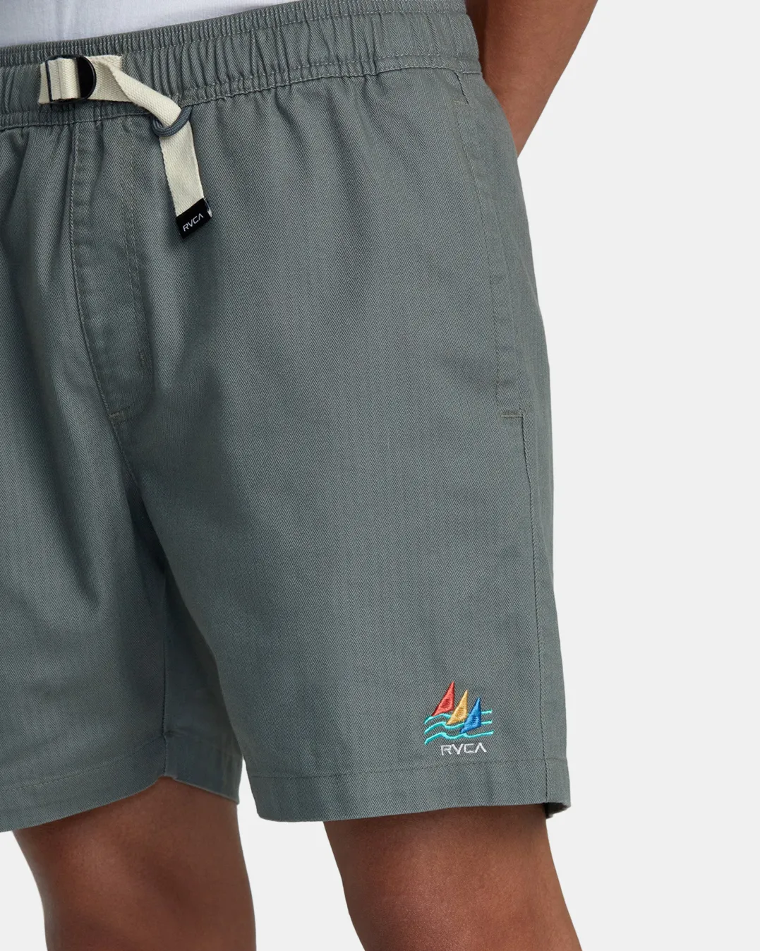 CIVIC RANGE 18" SHORTS