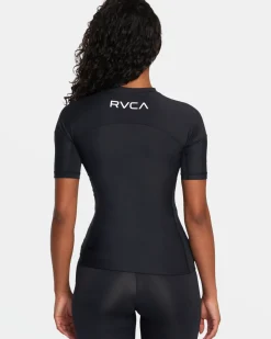 COMPRESSION SHORT SLEEVE SURF TEE