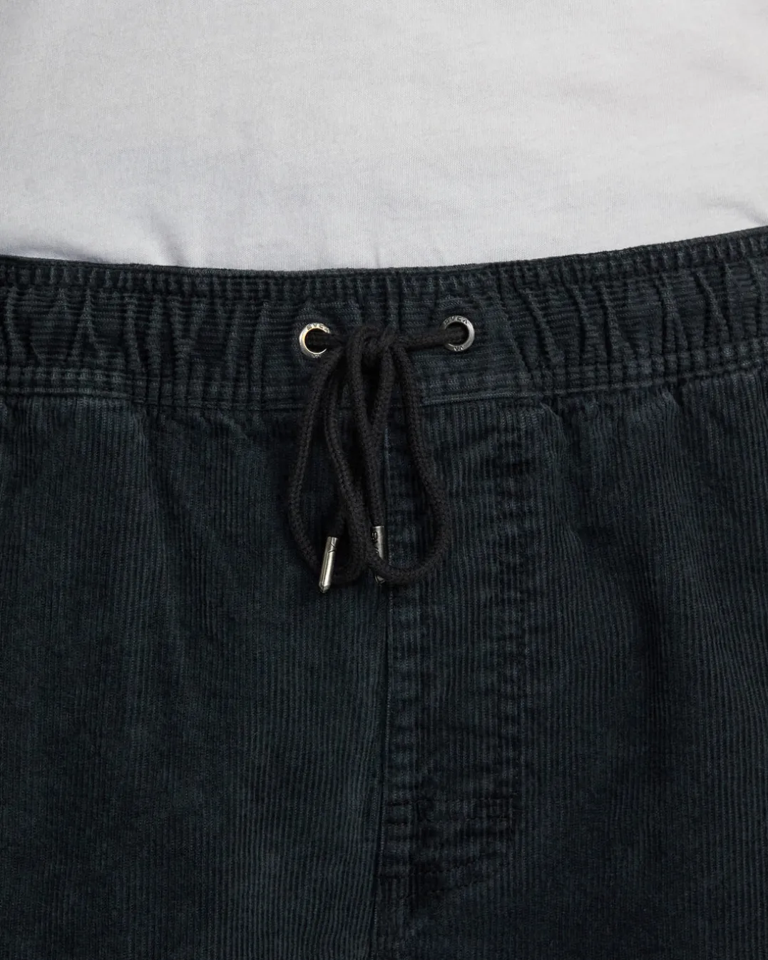 ESCAPE 17" ELASTIC WAIST CORDUROY SHORTS