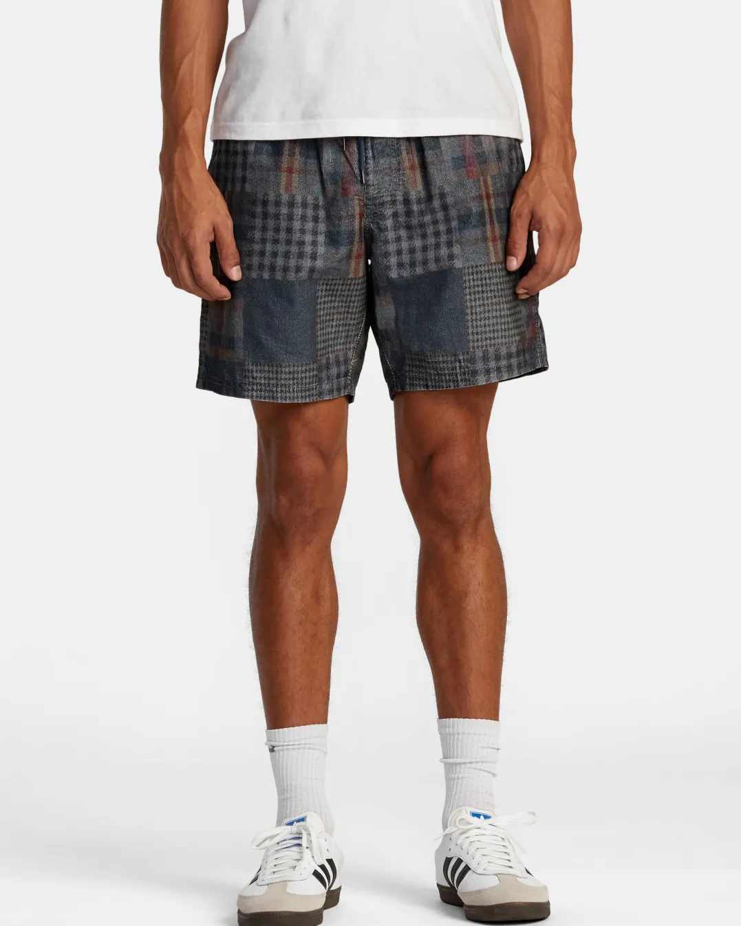 ESCAPE 17" ELASTIC WAIST SHORTS