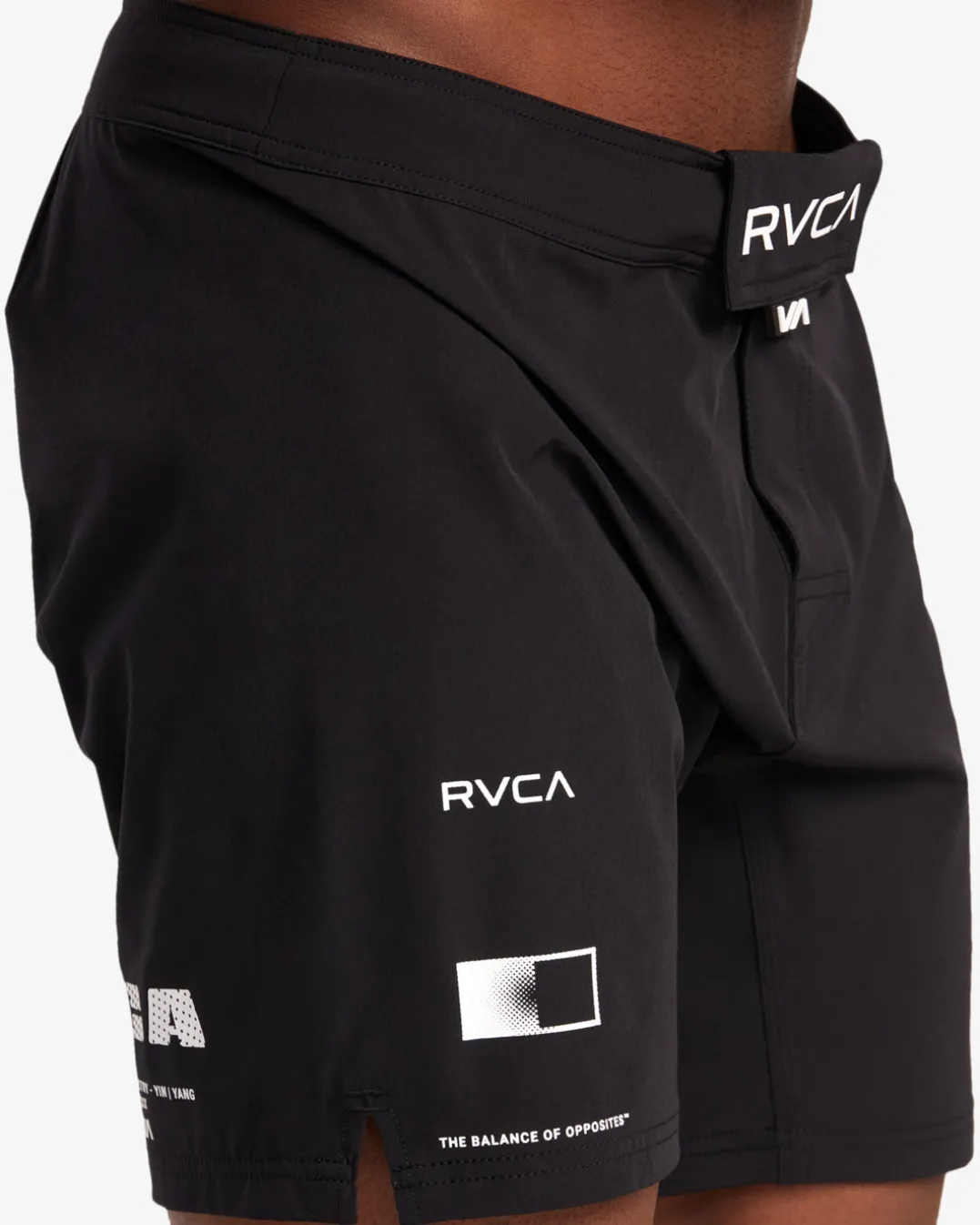 FIGHT 15" SCRAPPER SHORTS