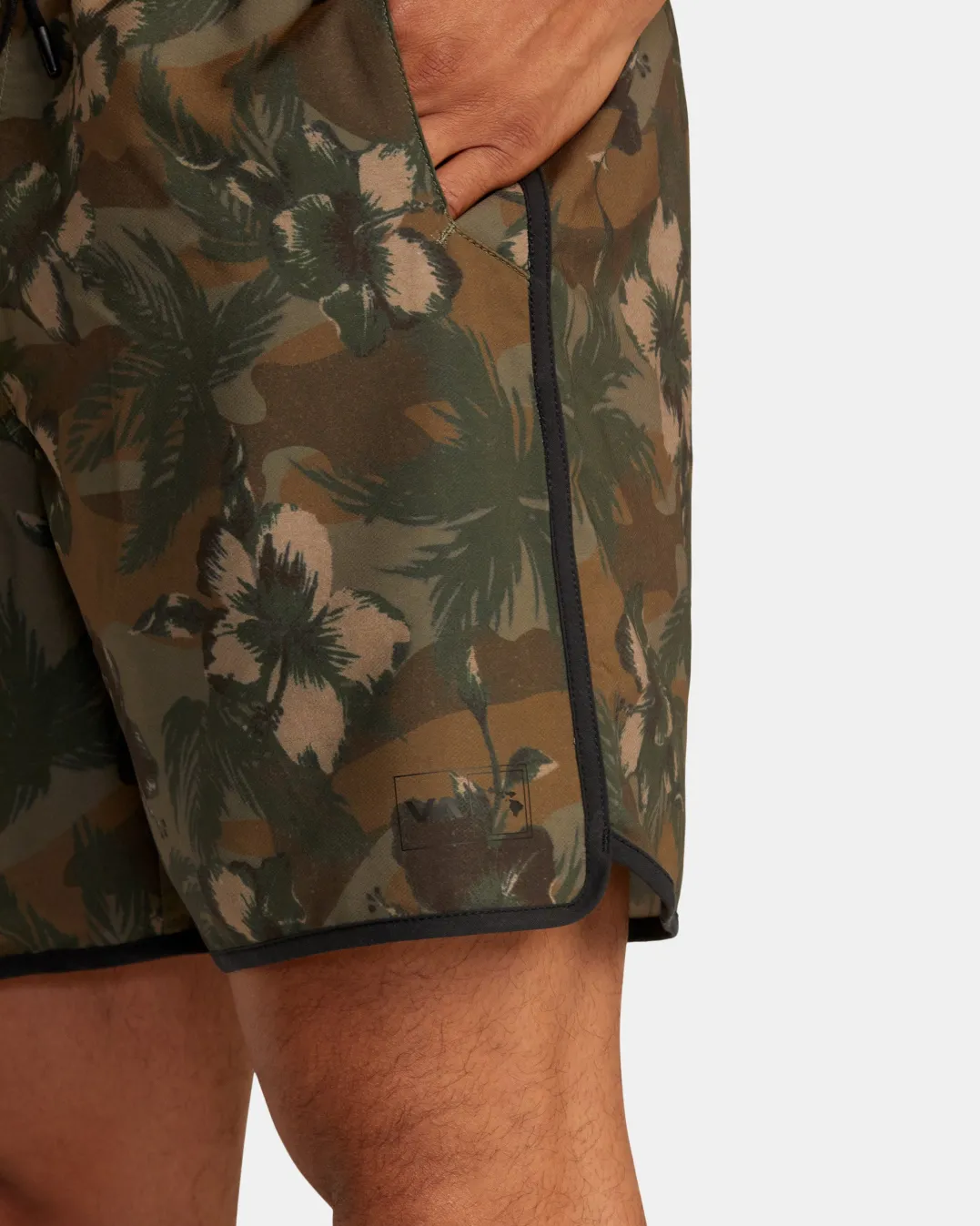 HAWAII YOGGER HYBRID TECHNICAL TRAINING SHORTS