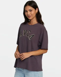IVY LEAGUE TEE