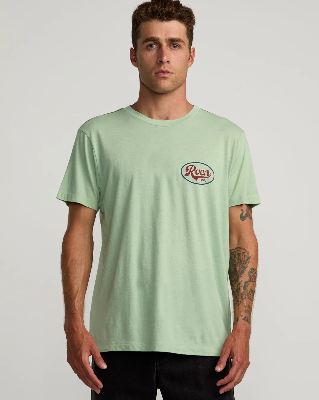PROWL TEE