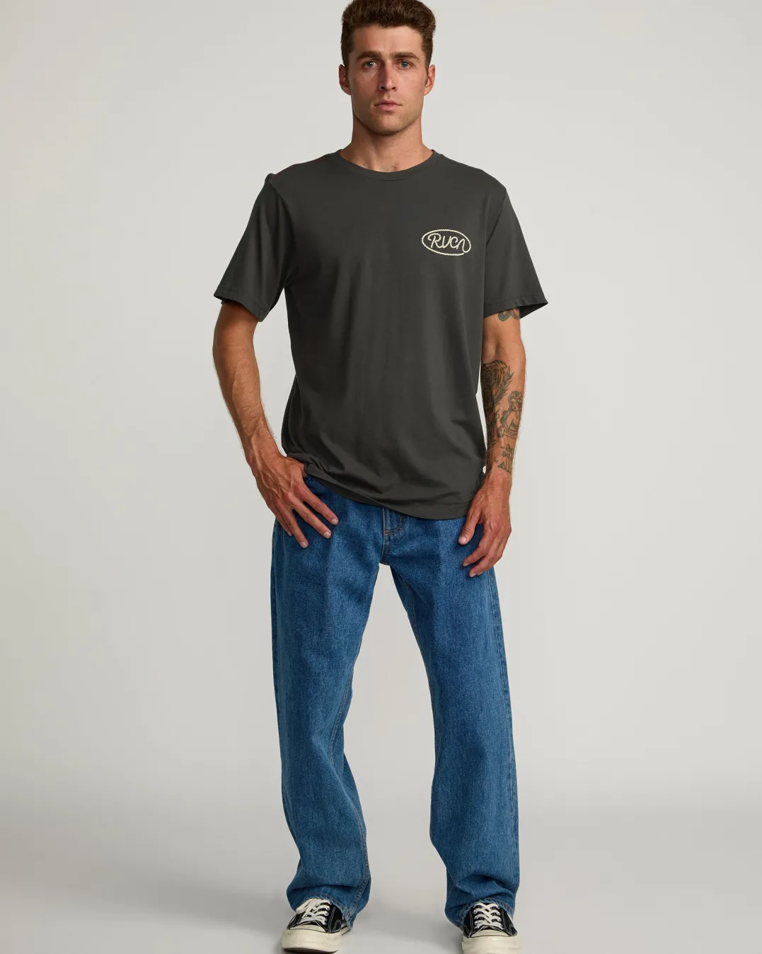 RVCA LASSO TEE