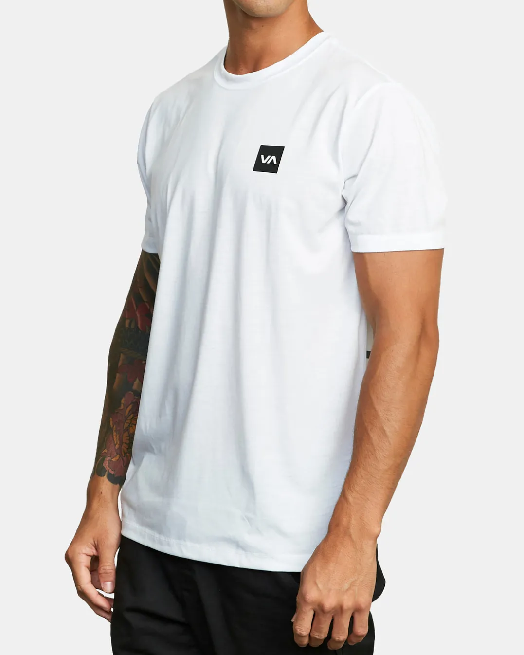 RVCA 2X TEE