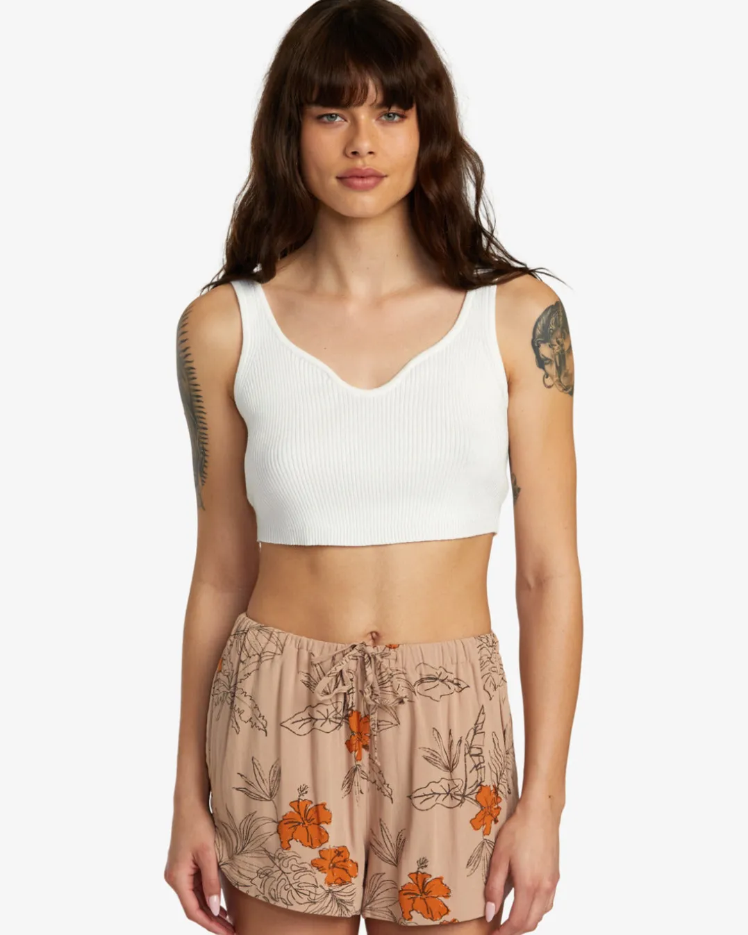 SELECTS ROUNDABOUT SWEATER TANK V-NECK SWEATER