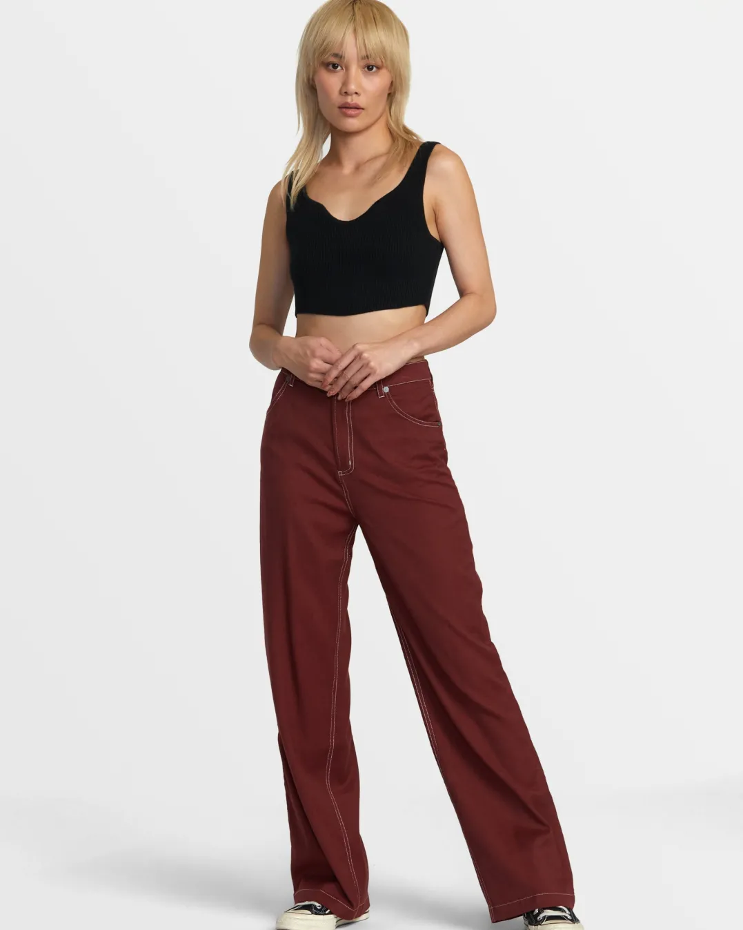 SELECTS ROUNDABOUT SWEATER TANK V-NECK SWEATER