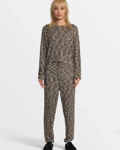 SOFT CABLE SWEATER