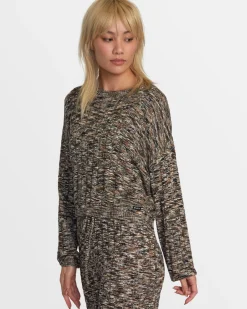 SOFT CABLE SWEATER