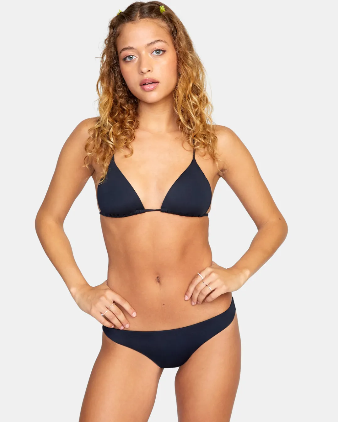 SOLID CHEEKY BIKINI BOTTOMS
