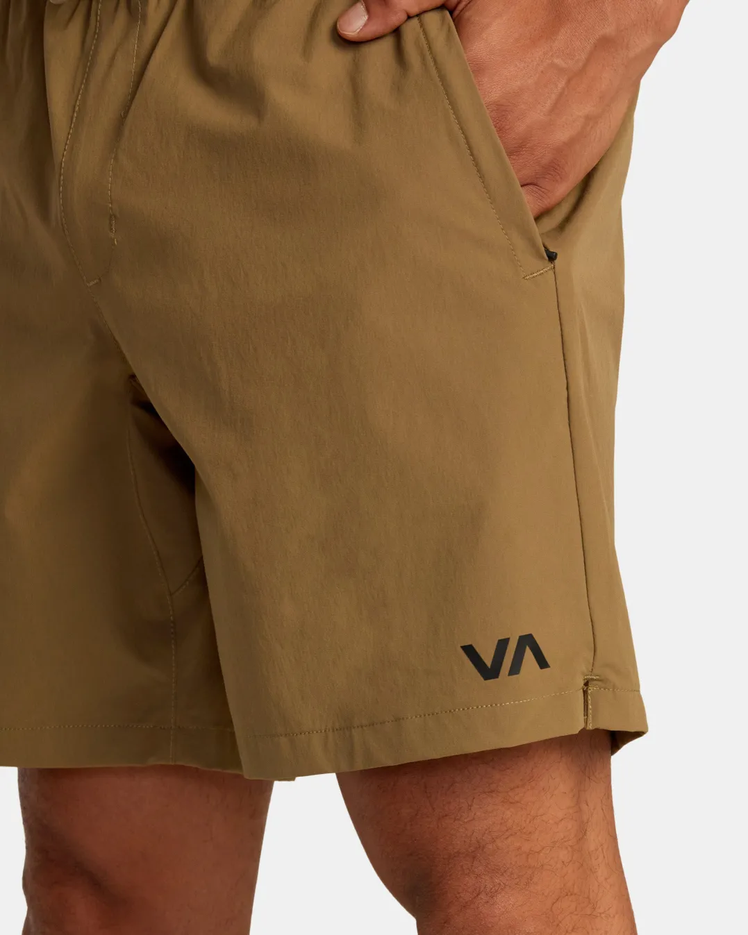 SPECTRUM TECH SHORT UTILITY SHORTS