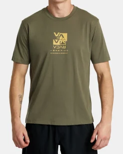 SPLITTER STACKS TEE