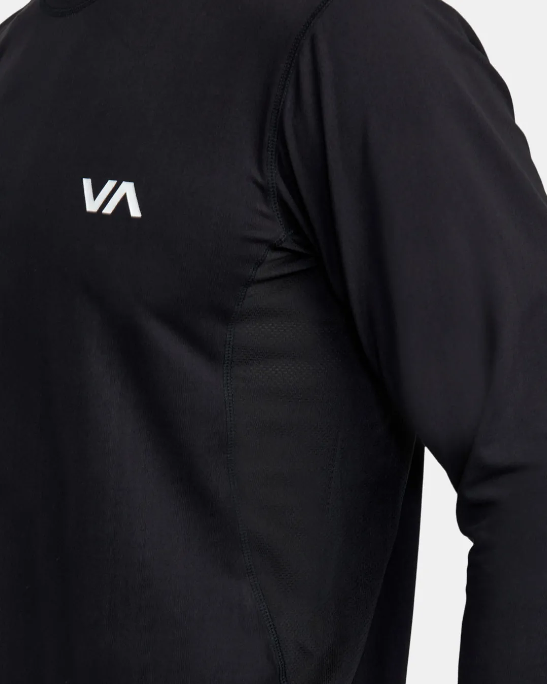 SPORT VENT LONG SLEEVE TEE