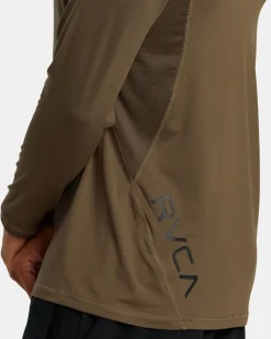SPORT VENT LONG SLEEVE TEE