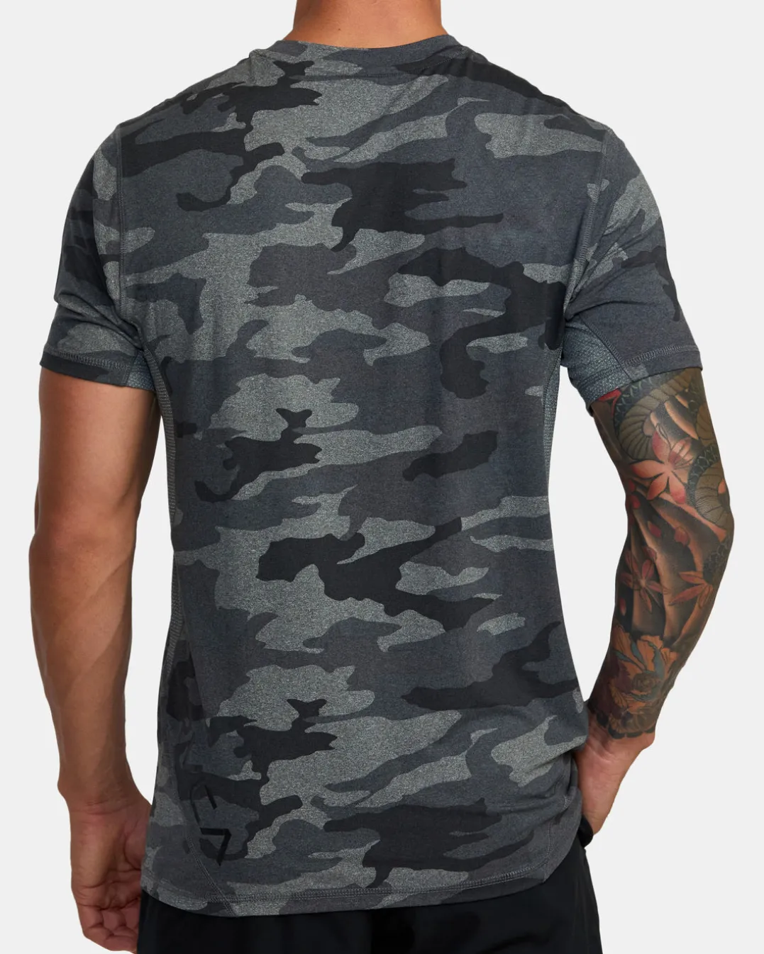 SPORT VENT PERFORMANCE TEE