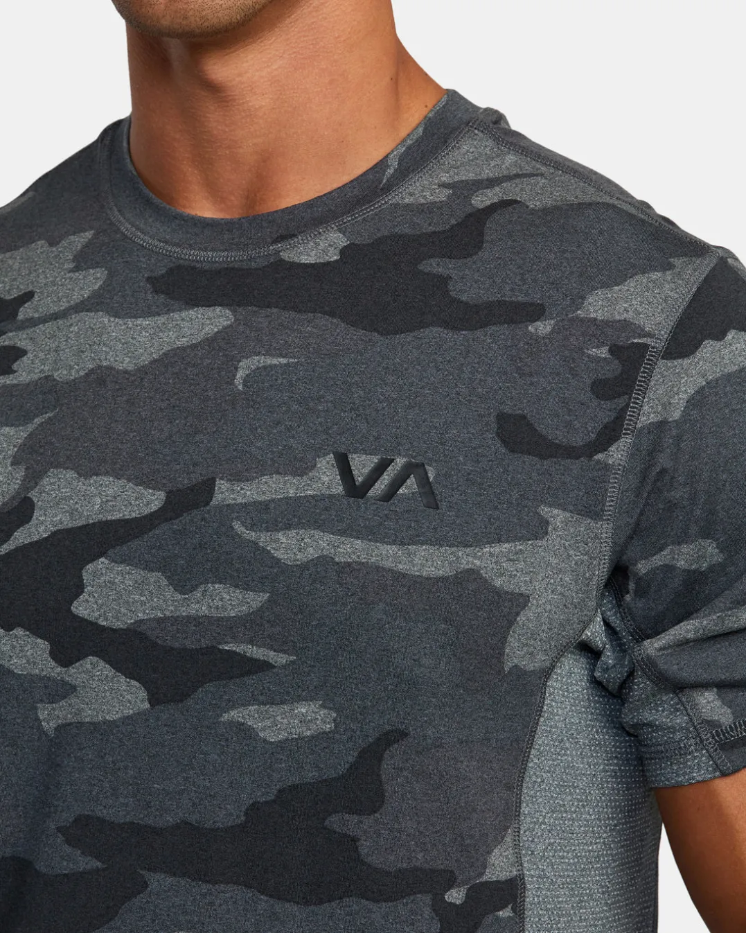 SPORT VENT PERFORMANCE TEE