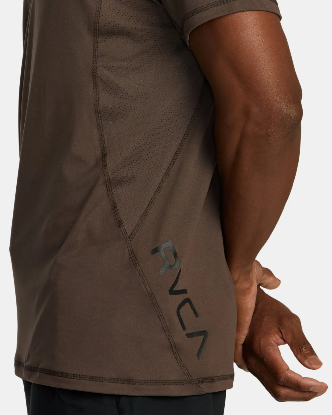 SPORT VENT PERFORMANCE TEE