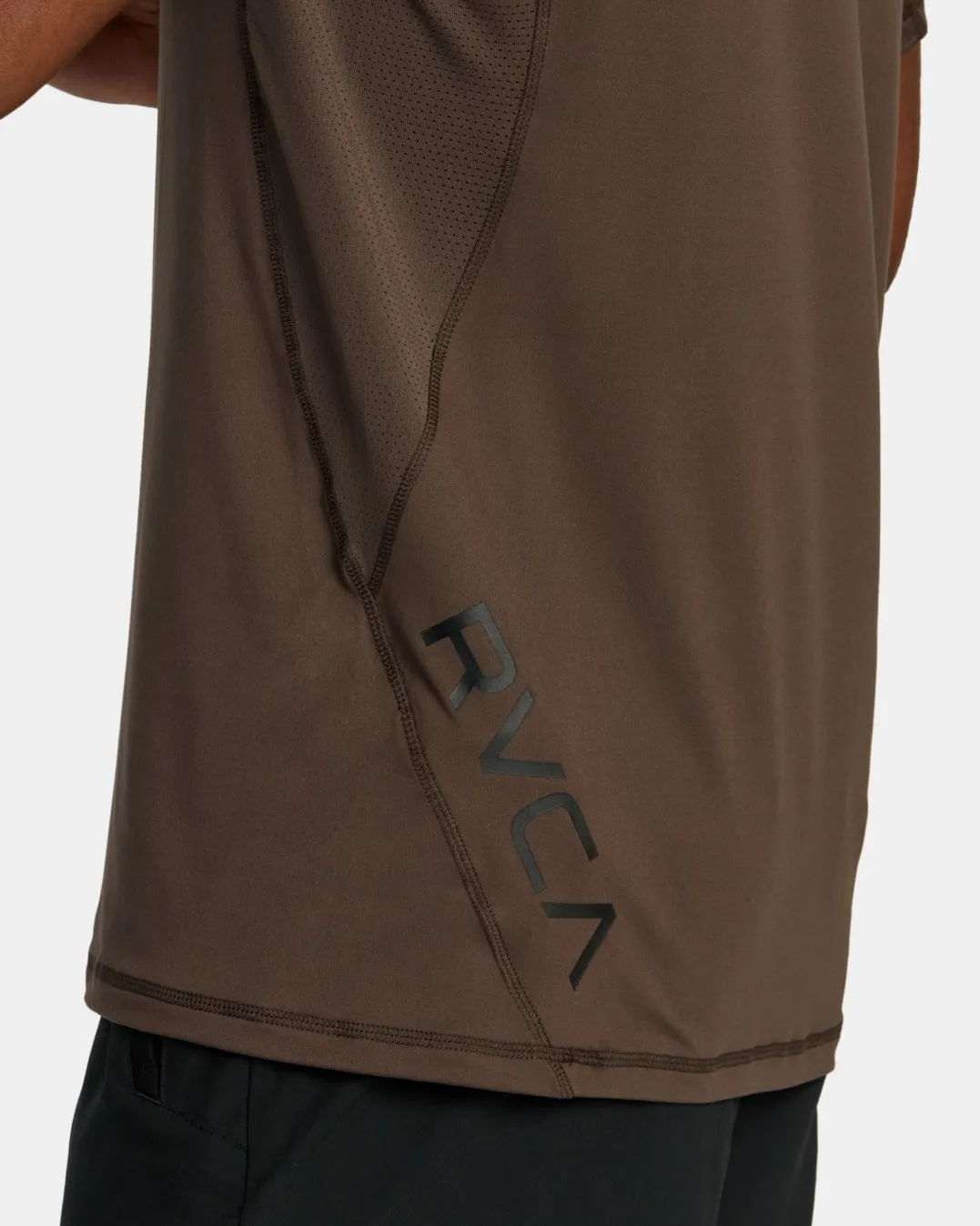 SPORT VENT PERFORMANCE TEE