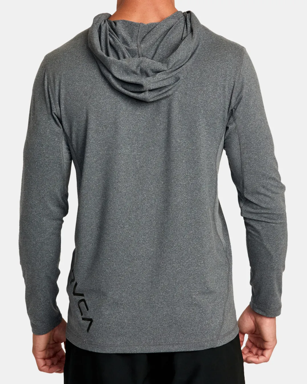 SPORT VENT TECHNICAL HOODED TOP