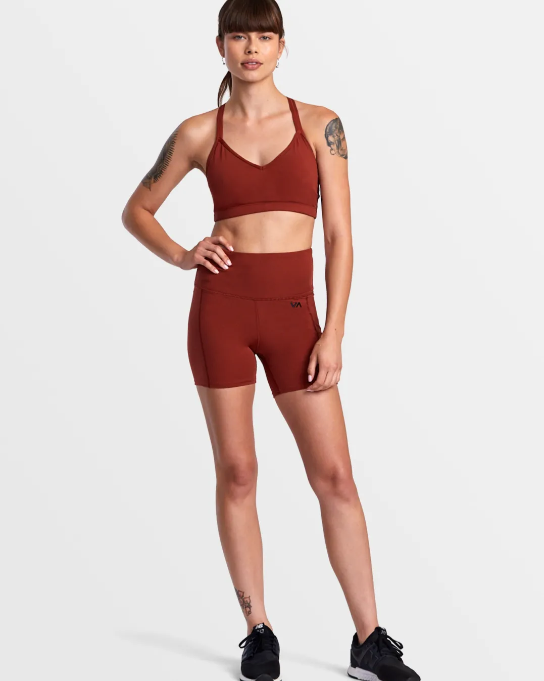 STRAPPED SPORTS BRA