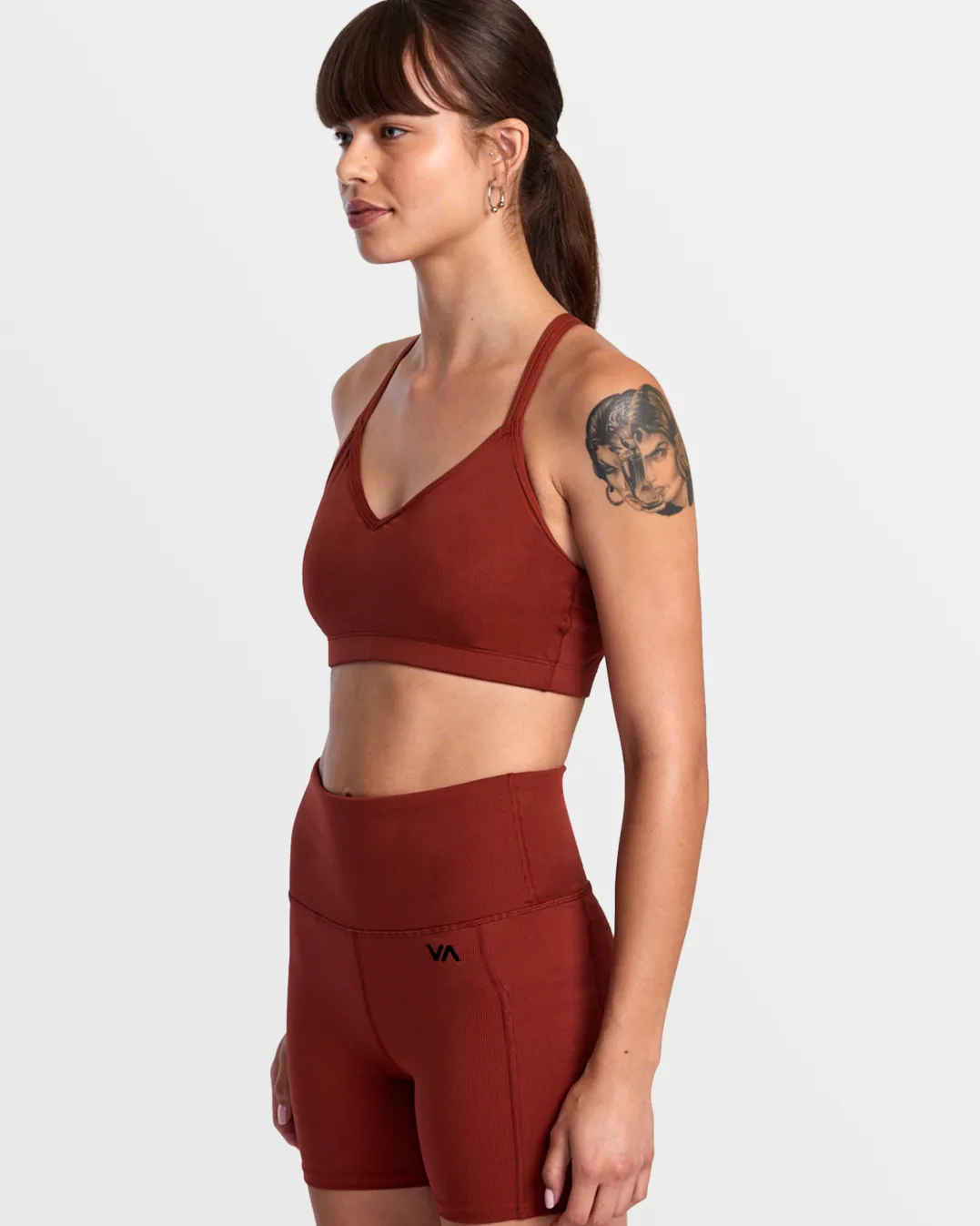 STRAPPED SPORTS BRA