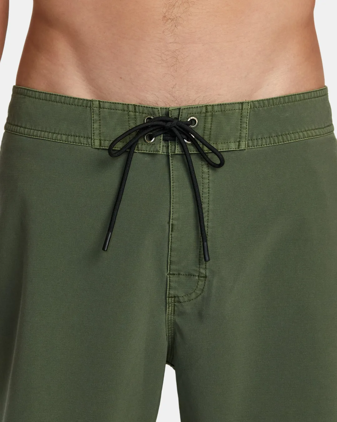 VA PIGMENT 18" BOARDSHORTS