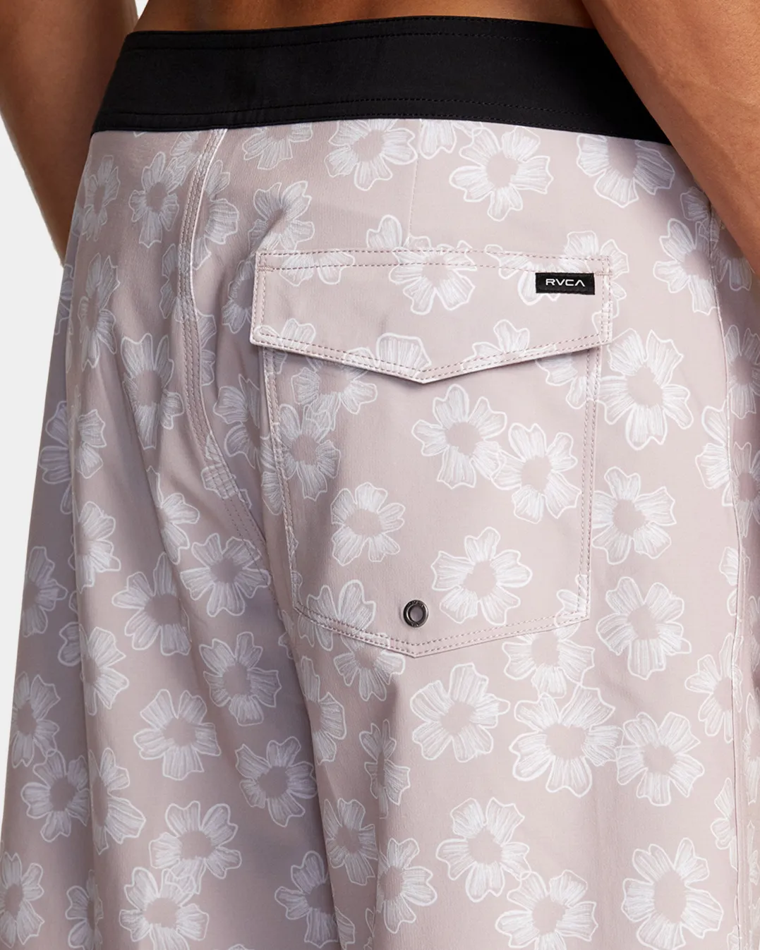 VA PIGMENT 18" BOARDSHORTS
