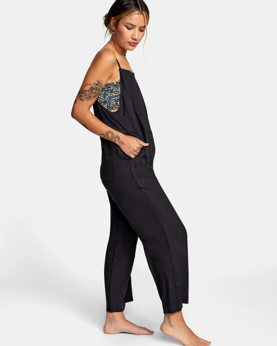 ZULA JUMPER COVER-UP